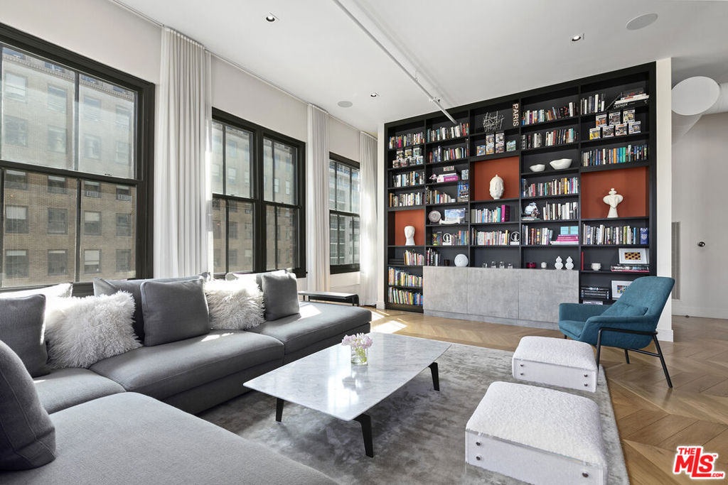 1645 N Vine Street #606