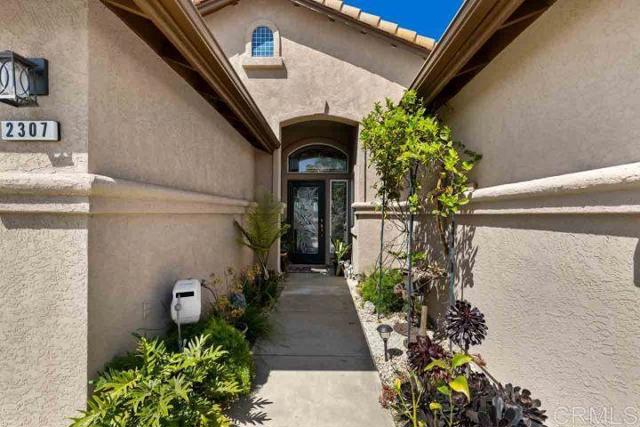 2307 Columbine Drive, Alpine CA: https://media.crmls.org/mediaz/764e754f-cf93-48e7-8cea-f0dd75cce1ac.jpg