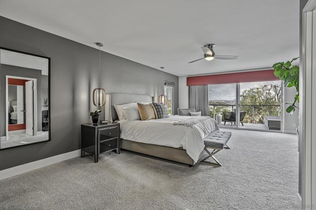 12902 Biscayne Cove, Del Mar CA: https://media.crmls.org/mediaz/764f6483-0351-4c3b-8dca-c84df6f3a203.jpg
