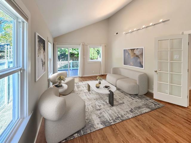 663 17th Avenue, Menlo Park CA: https://media.crmls.org/mediaz/76501e80-bcc1-4c98-a7fe-9d2a1a2cc4d1.jpg