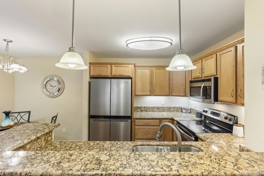 5252 Balboa Arms - photo 16
