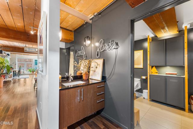 Detail Gallery Image 21 of 35 For 530 S Hewitt St #244,  Los Angeles,  CA 90013 - 1 Beds | 1 Baths