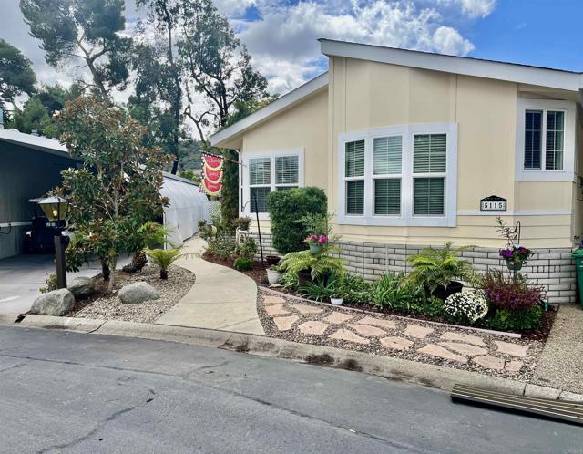 Detail Gallery Image 2 of 26 For 5115 Don Miguel Drive, Carlsbad,  CA 92010 - 2 Beds | 2 Baths