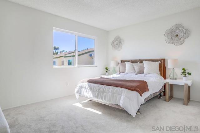 5450 Kiowa Dr, La Mesa CA: https://media.crmls.org/mediaz/7651b86b-d582-4d7d-88e3-f33e9edf9d0f.jpg