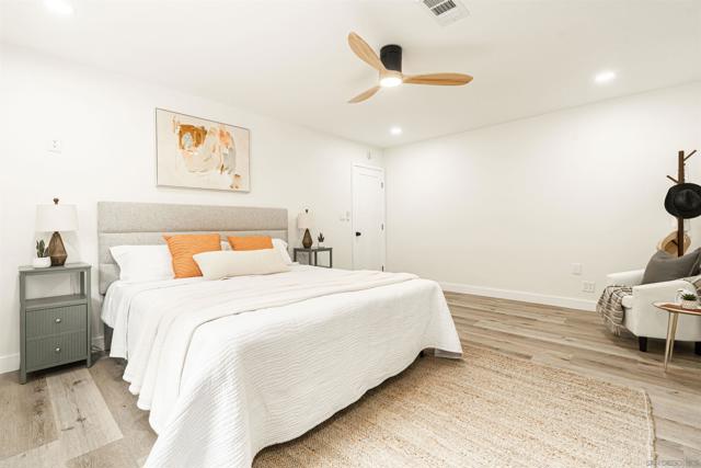 9376 Starcrest Dr, Santee CA: https://media.crmls.org/mediaz/7651d674-d15a-42b4-a88a-41e6fe963648.jpg