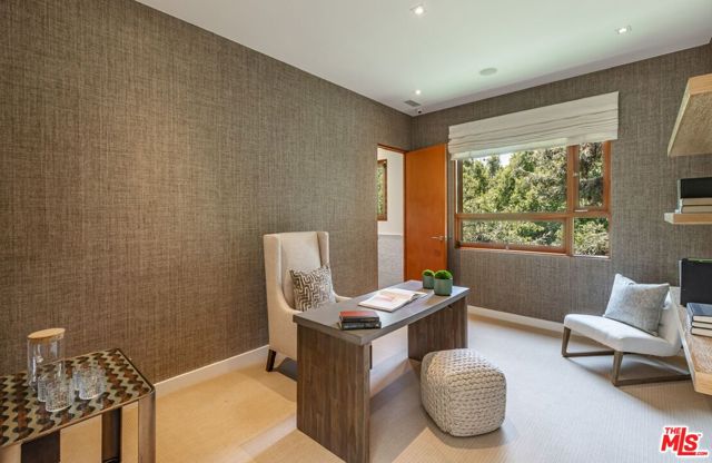 1188 Brooklawn Drive, Los Angeles CA: https://media.crmls.org/mediaz/765577f4-6022-4513-b1e7-a8efe143c141.jpg