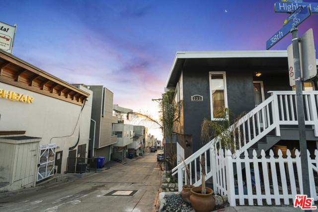 233 38Th Place, Manhattan Beach, California 90266, ,Residential Income,Sold,38Th,21757468