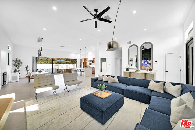 456 E Sonora Road, Palm Springs CA: https://media.crmls.org/mediaz/76562aba-a01a-43e5-bad5-b78a90c33ad1.jpg