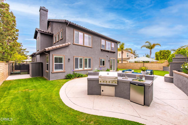 321 Town Forest Court, Camarillo CA: https://media.crmls.org/mediaz/765759a9-a0c5-497b-bf6f-3500d4208ca8.jpg