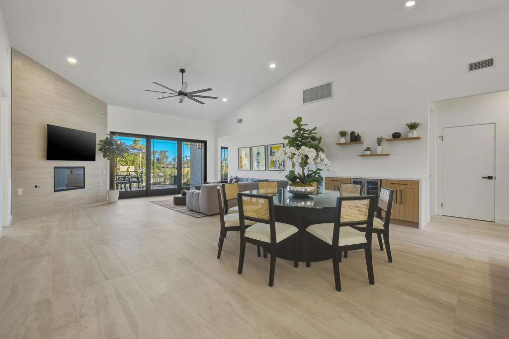 MLS #219139615DA image #14