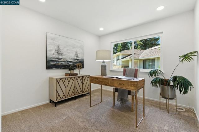 316 Valley High Dr, Pleasant Hill CA: https://media.crmls.org/mediaz/7657cbb7-6deb-426f-8dc2-1cd34dec6a49.jpg