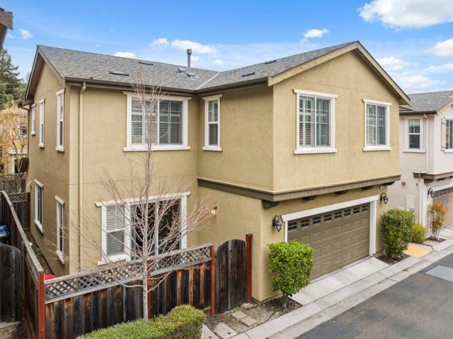 206 Gold Court, Scotts Valley CA: https://media.crmls.org/mediaz/7657fdf1-bf55-4954-b0c3-a141b3b81e62.jpg