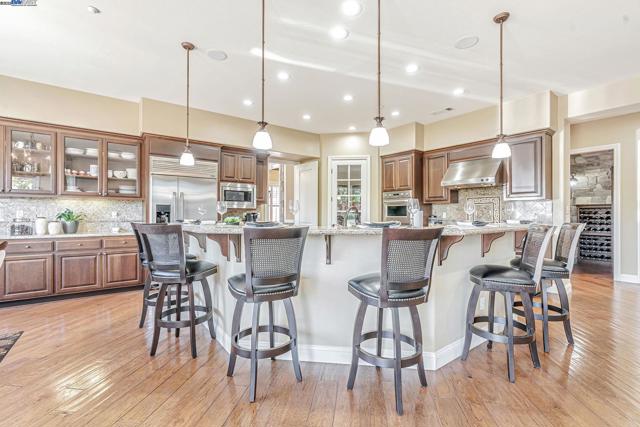 2734 E Sugar Hill Ter, Dublin CA: https://media.crmls.org/mediaz/765822f1-69f9-4bf4-8889-1645c6ee86ae.jpg