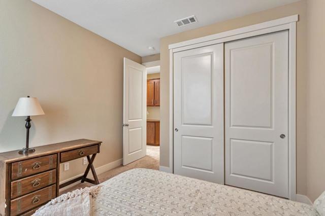 1575 Sunflower Drive, Hollister CA: https://media.crmls.org/mediaz/76590a76-ddec-455a-899d-3b3ed8cbe2f2.jpg