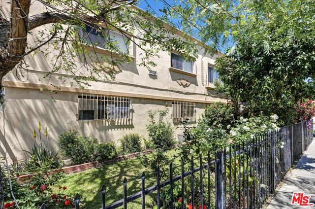 Details for 5005 Axtell Street, Los Angeles, CA 90032