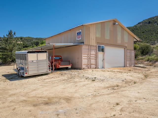 27751 Highway 79, Santa Ysabel CA: https://media.crmls.org/mediaz/765a16e3-ca24-4462-b857-9fe774a7188f.jpg