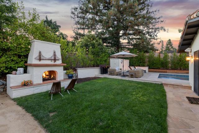 20 Mariposa Avenue, Los Gatos CA: https://media.crmls.org/mediaz/765b0cc3-996e-4170-a8fd-b1f6e42da3f4.jpg