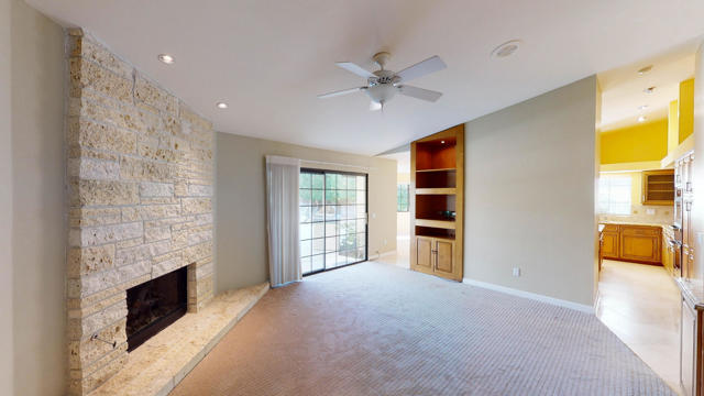 47230 Golden Bush Court, Palm Desert CA: https://media.crmls.org/mediaz/765be7be-79da-4b1e-bedf-60ab8605660c.jpg