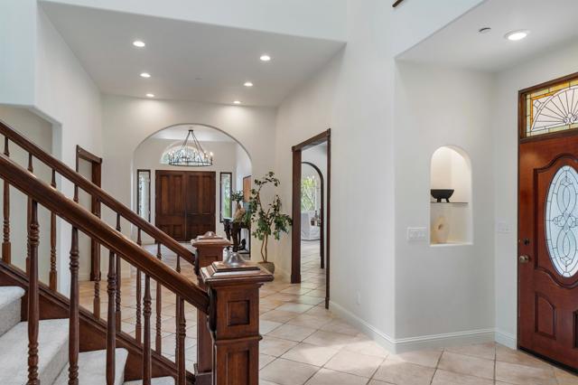 15718 Circo Diegueno, Rancho Santa Fe CA: https://media.crmls.org/mediaz/765c4a44-a37a-464b-a171-fb048fcbbcbb.jpg