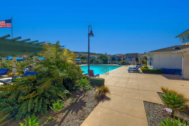 4302 Pacifica Way, Oceanside CA: https://media.crmls.org/mediaz/765cf50f-aedd-477f-b9ed-4ac8c08e3034.jpg