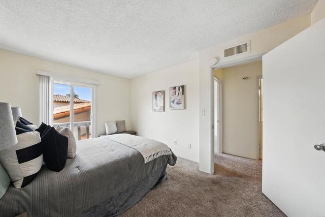 Home for Sale in Rancho Bernardo (San Diego)