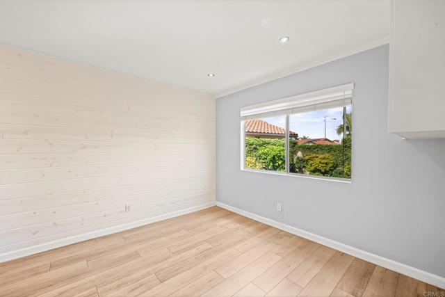 Detail Gallery Image 8 of 36 For 4843 Sumac Pl, Oceanside,  CA 92057 - 3 Beds | 2 Baths