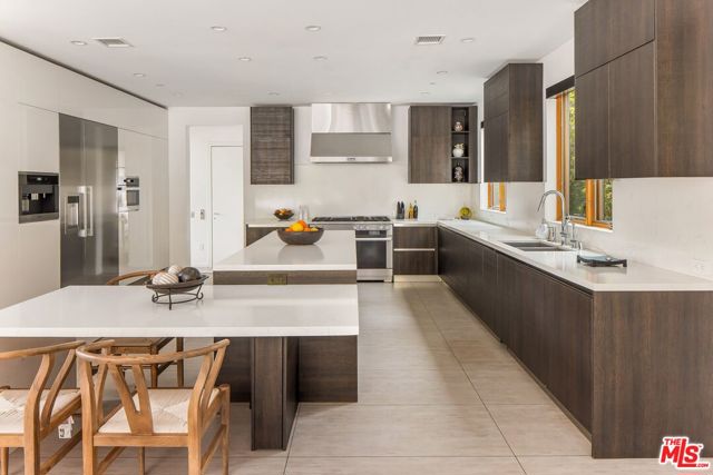 12443 W Sunset Boulevard, Los Angeles CA: https://media.crmls.org/mediaz/765f7633-158b-4a06-b76f-8655bf135551.jpg
