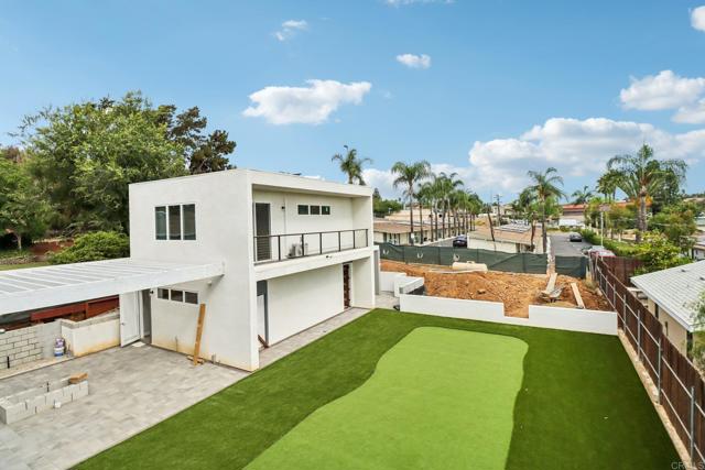 Detail Gallery Image 43 of 52 For 139 Almond Street #41,  Fallbrook,  CA 92028 - 5 Beds | 5/1 Baths