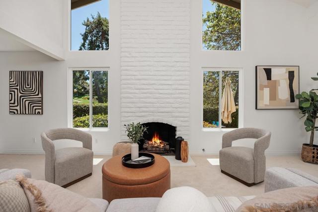 159 Mexicali Ct, Solana Beach CA: https://media.crmls.org/mediaz/7661fc9a-a054-46b9-bc04-e3d2ac9565a3.jpg
