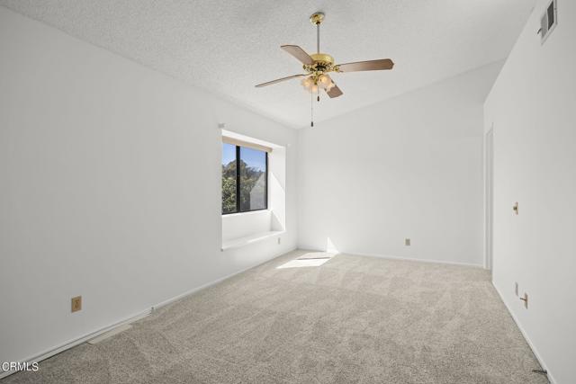 Detail Gallery Image 11 of 27 For 2435 Hopi Ln, Ventura,  CA 93001 - 2 Beds | 2 Baths