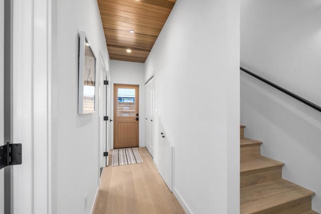 461 6th Avenue, Santa Cruz CA: https://media.crmls.org/mediaz/7662d6d4-611b-41ab-a9b1-b4943d755bfa.jpg