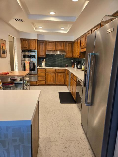 910 Island Drive, Rancho Mirage CA: https://media.crmls.org/mediaz/7663786c-b9e2-4336-bd8f-4f6c6b6a32fa.jpg