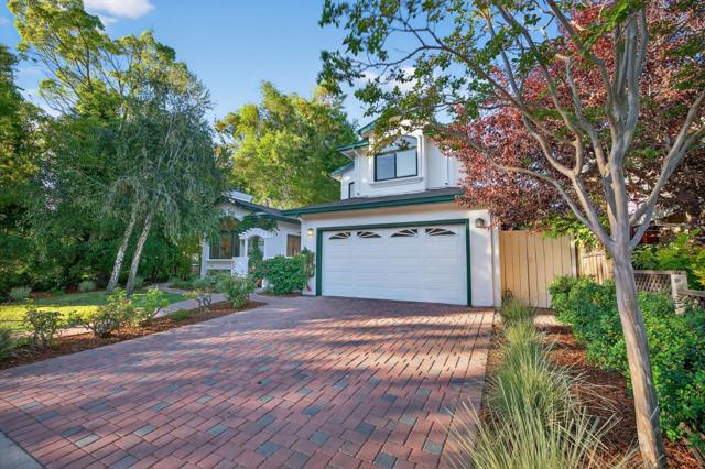 3179 Stockton Place, Palo Alto CA: https://media.crmls.org/mediaz/766435bd-f0b9-45ff-b5b1-a6278d5da4b0.jpg