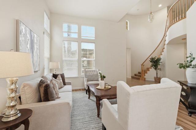 2405 Summerlin Drive, Modesto CA: https://media.crmls.org/mediaz/76647bd9-40f3-4b58-abca-4259d8ece665.jpg