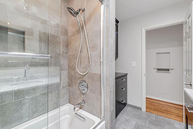 520 Topaz Street, Redwood City CA: https://media.crmls.org/mediaz/766481c2-2ee9-459e-9f94-dbbfb1454e78.jpg