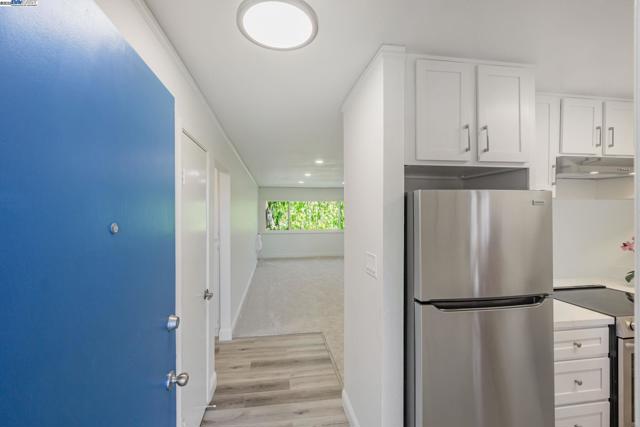 1731 Ellis St, Concord CA: https://media.crmls.org/mediaz/76657941-189a-40be-9ecc-0528daf6775e.jpg