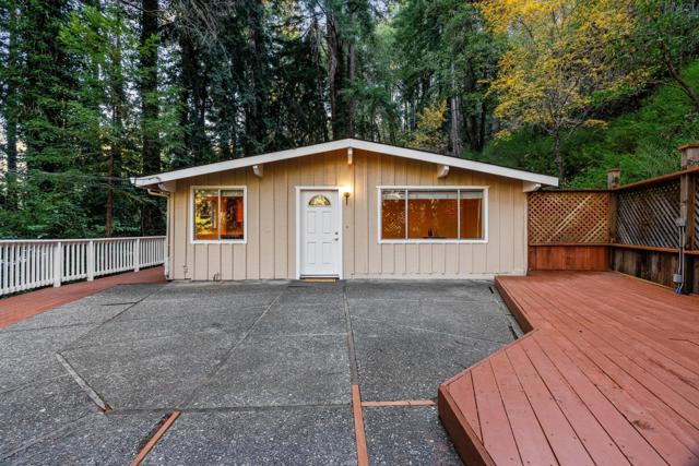 315 Paone Drive, Boulder Creek CA: https://media.crmls.org/mediaz/766652d4-395d-47a7-a94c-7345835267d7.jpg