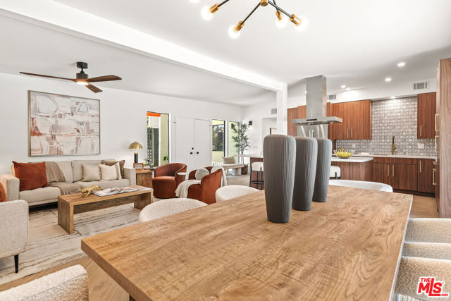 1979 East Alejo Road, Palm Springs, CA 92262 | Slideshow Image #16