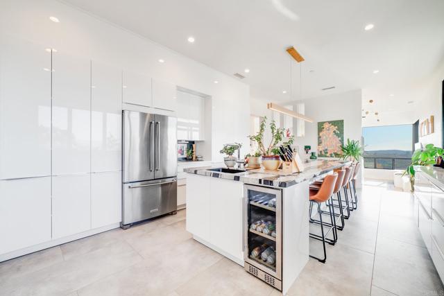 403 Black Canyon Place, Ramona CA: https://media.crmls.org/mediaz/7667130f-5c4b-4e14-8397-943ddcc52da8.jpg