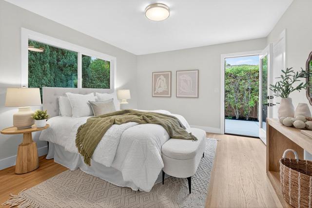 430 Gilbert Avenue, Menlo Park CA: https://media.crmls.org/mediaz/7667aafd-ae99-4d08-a913-fc0bb1c090e0.jpg