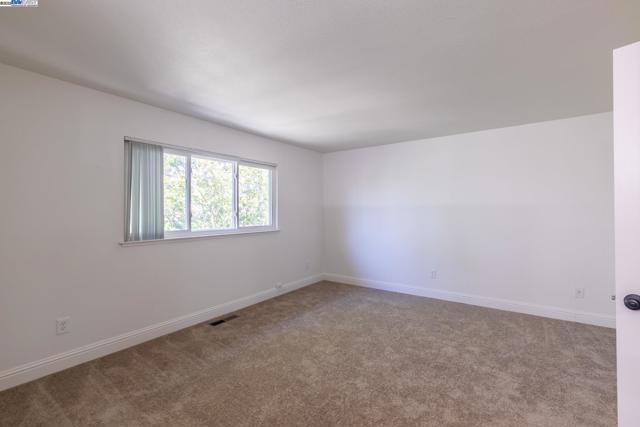 1445 Mellissa Cir, Antioch CA: https://media.crmls.org/mediaz/76684d32-a37b-4d81-b731-af222ea26af3.jpg