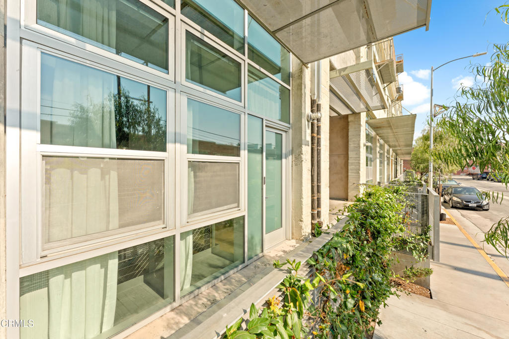 MLS #P1-27946 image #2