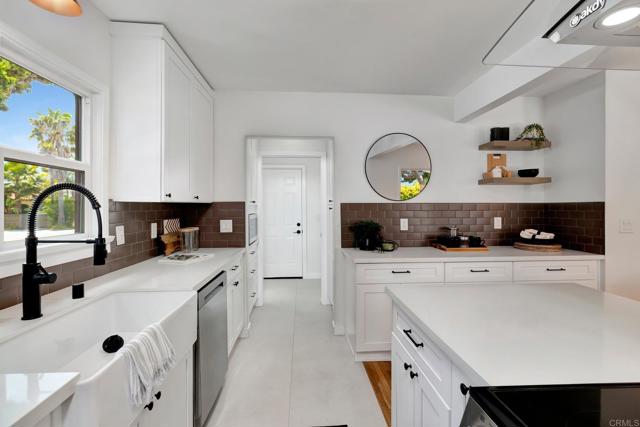 Image 12 of 41 For 4406 40th St