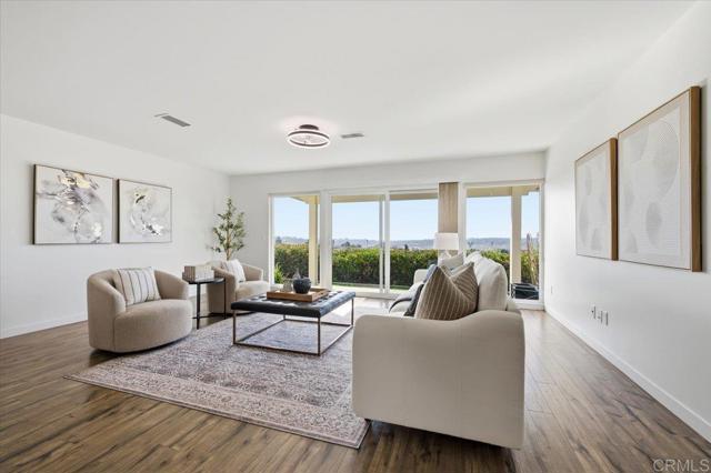 Detail Gallery Image 8 of 32 For 3902 Vista Campana #12,  Oceanside,  CA 92057 - 2 Beds | 2 Baths