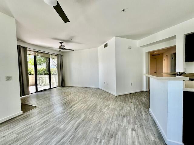 870 E Palm Canyon Drive, Palm Springs CA: https://media.crmls.org/mediaz/76698e0e-3b57-4a87-85d3-ccd4a823fab7.jpg