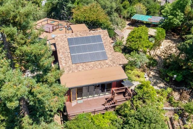 711 W California Way, Redwood City CA: https://media.crmls.org/mediaz/766aadde-f8c1-4250-a4d0-3709ebff5f97.jpg