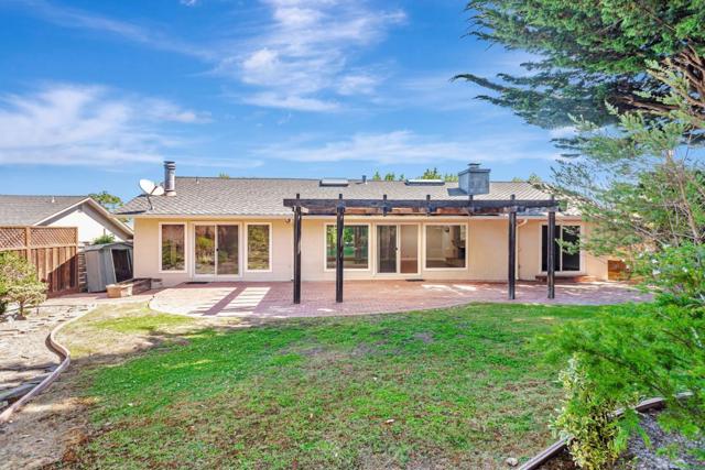 329 Castenada Drive, Millbrae CA: https://media.crmls.org/mediaz/766ab022-0583-41ca-a827-3df2f87b1854.jpg