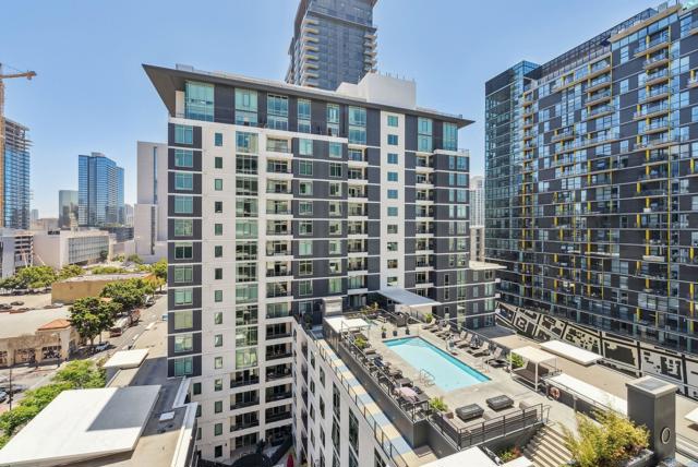 425 W Beech Street, San Diego CA: https://media.crmls.org/mediaz/766b669b-899d-42f3-9194-2b197cd549bd.jpg