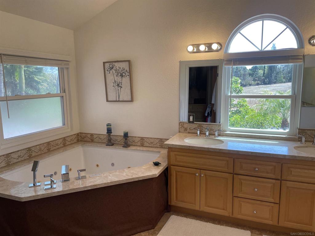 1994 Casablanca Ct. - photo 14