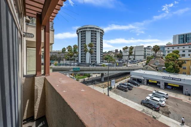 Detail Gallery Image 13 of 29 For 1501 Front St #516,  San Diego,  CA 92101 - 2 Beds | 2 Baths